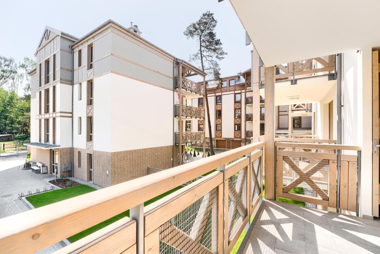 Apartament Bursztynowy Rezydencja Park Mielno  Exterior foto